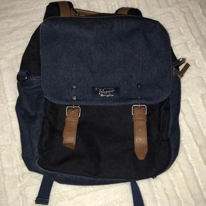 Penguin by Munsingwear bookbag